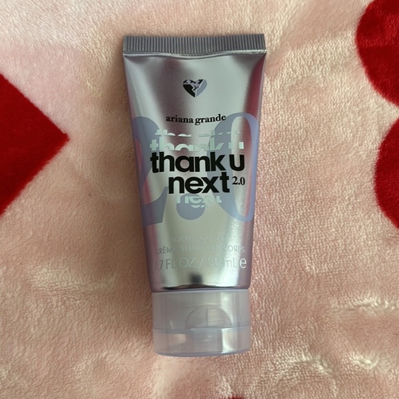thank u next lotion and body mist - Picture 3 of 4